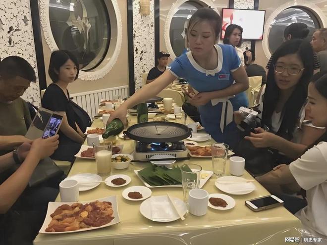 人一天三顿都吃啥：玉米饭、泡菜、大酱汤K8凯发登录入口作为我们邻居普通朝鲜(图4)